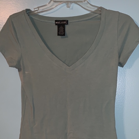 v neck t shirt - Picture 1 of 1